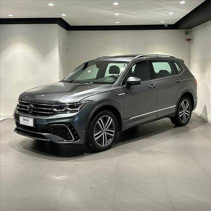 VOLKSWAGEN TIGUAN 2.0 300 TSI GASOLINA ALLSPACE R-LINE AUTOMÁTICO